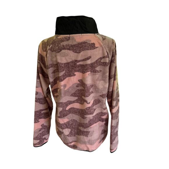 NWT Greater Good Camouflage Henley Fleece SZ M Pink Purple Black Pockets Cozy - Picture 2 of 7